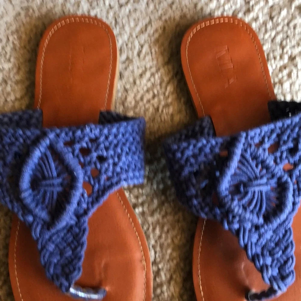 MIA Sandals - Picture 2 of 3